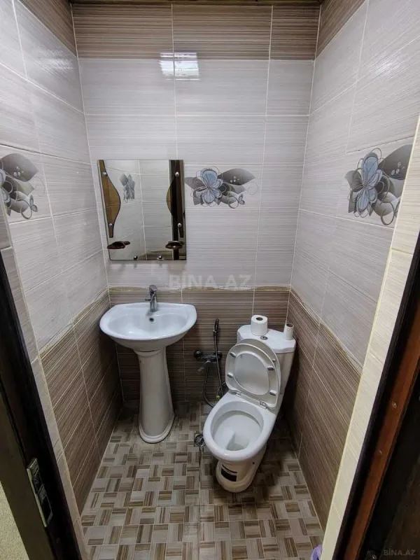 Kirayə verilir 3 otaqlı mənzil 123 m²