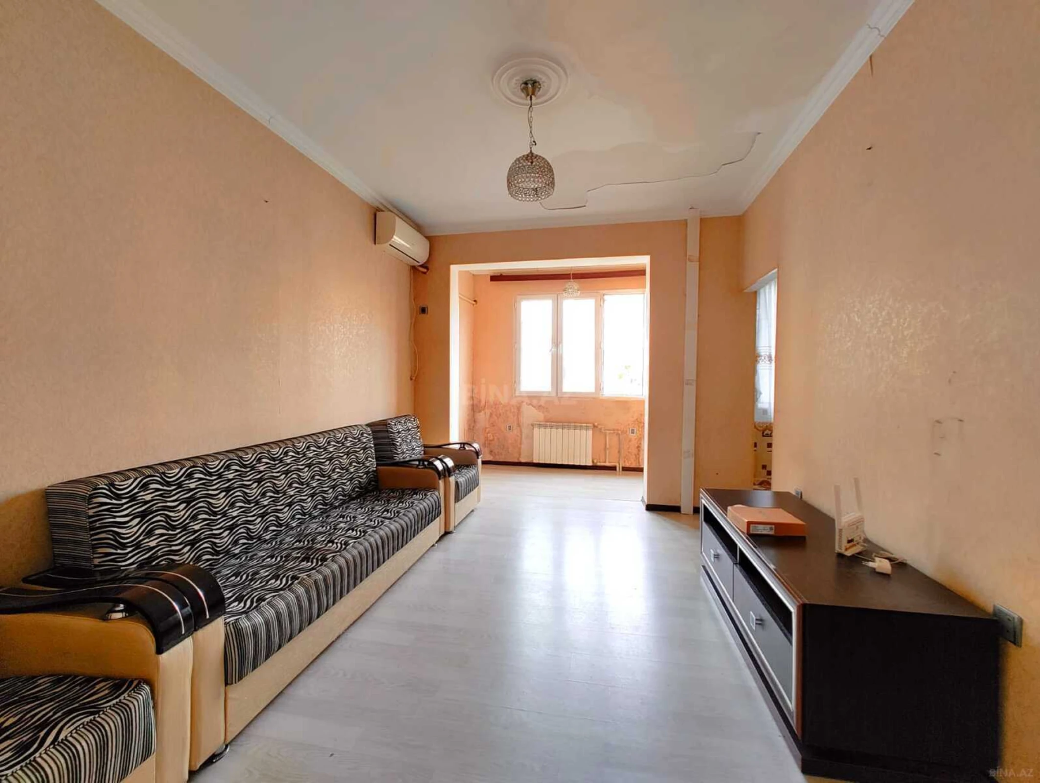 Kirayə verilir 2 otaqlı mənzil 60 m²