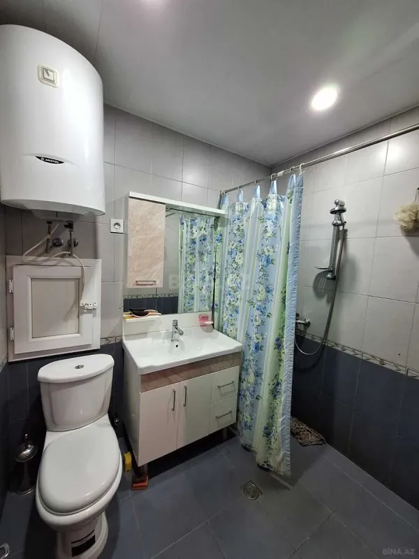 Satılır 2 otaqlı mənzil 85 m²