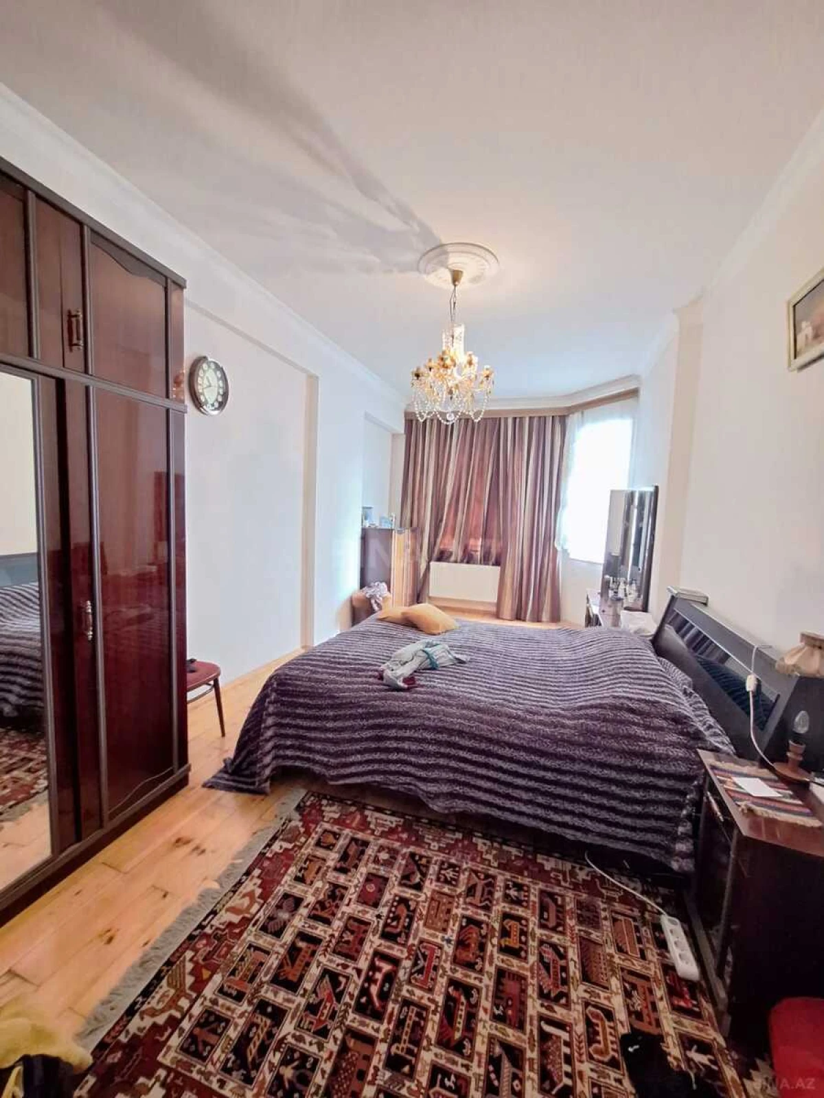 Satılır 2 otaqlı mənzil 85 m²