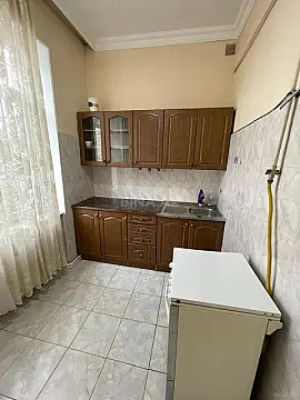 Kirayə verilir 1 otaqlı mənzil 45 m²