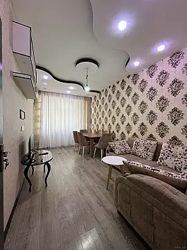 Satılır 2 otaqlı mənzil 68 m² — Bakı, İnşaatçılar 2 otaq 68.00 m²