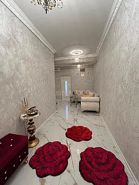 Satılır 3 otaqlı mənzil 125 m²