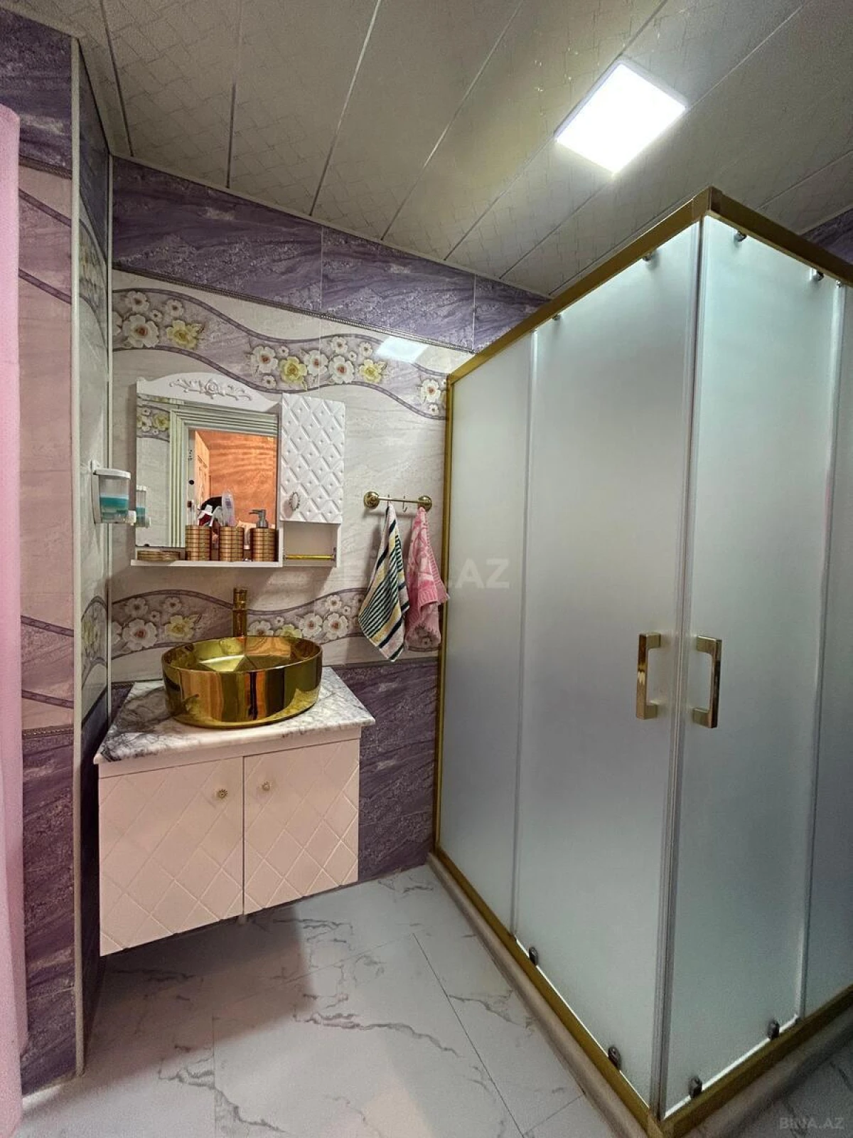 Satılır 3 otaqlı mənzil 125 m²