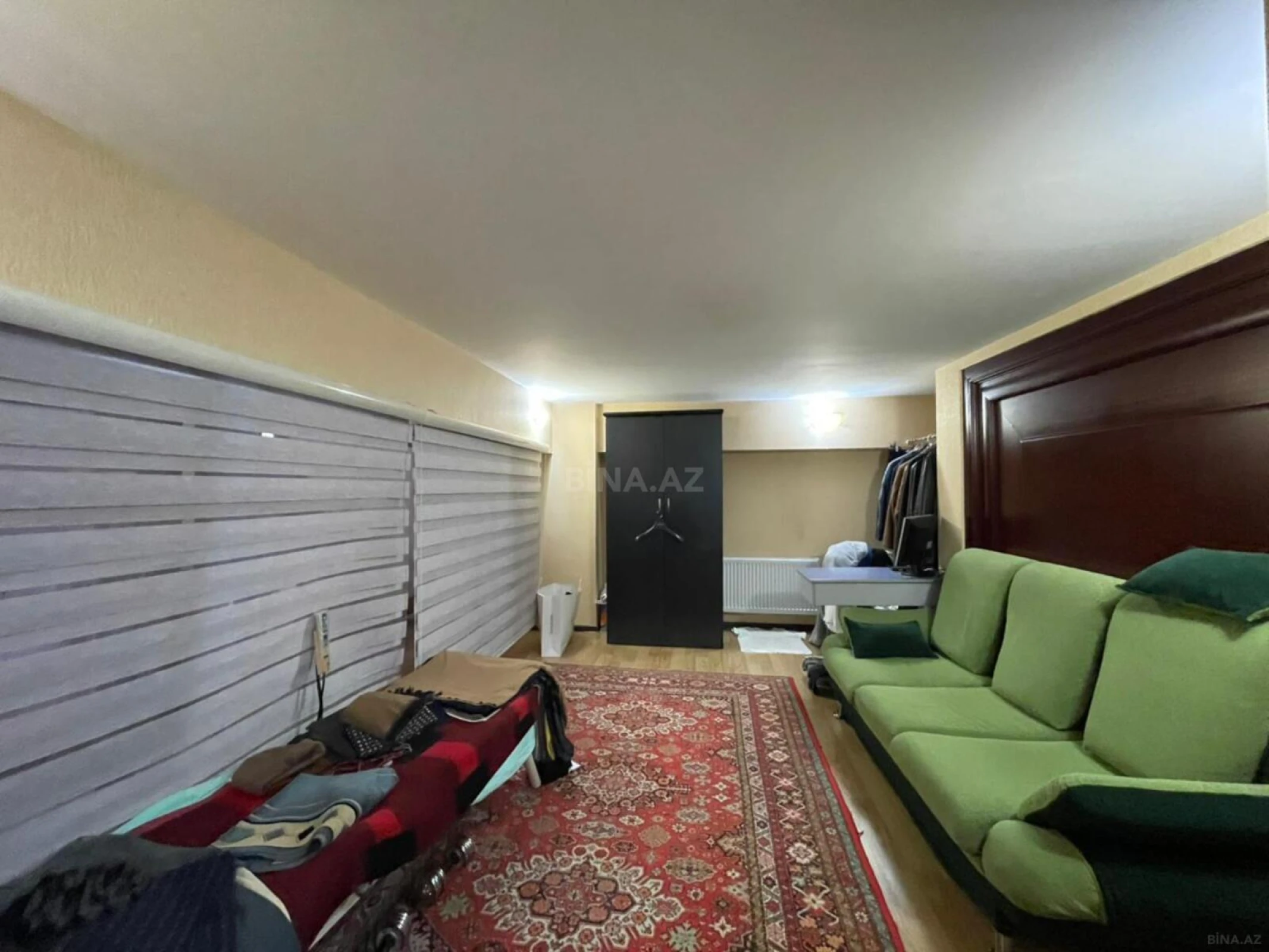 Satılır obyekt 250 m²