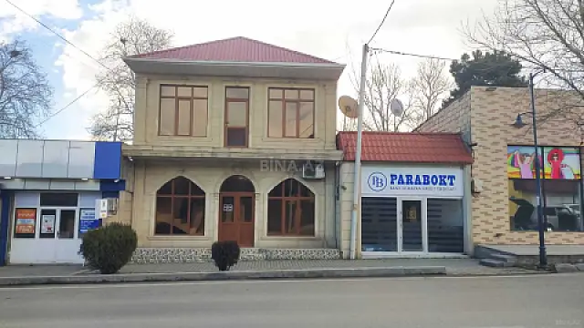 Kirayə verilir obyekt 161 m² — Bakı 161.00 m²