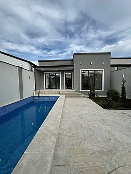 Satılır 4 otaqlı həyət evi 150 m²