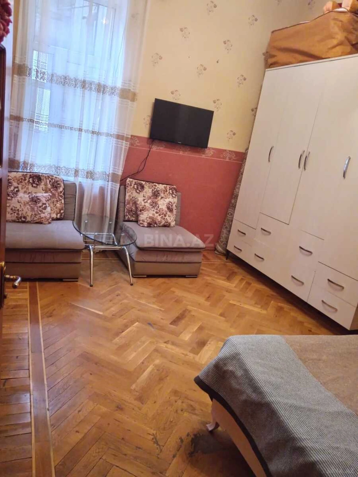 Satılır 3 otaqlı mənzil 90 m²