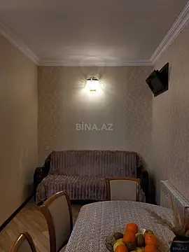 Satılır 5 otaqlı həyət evi 230 m²