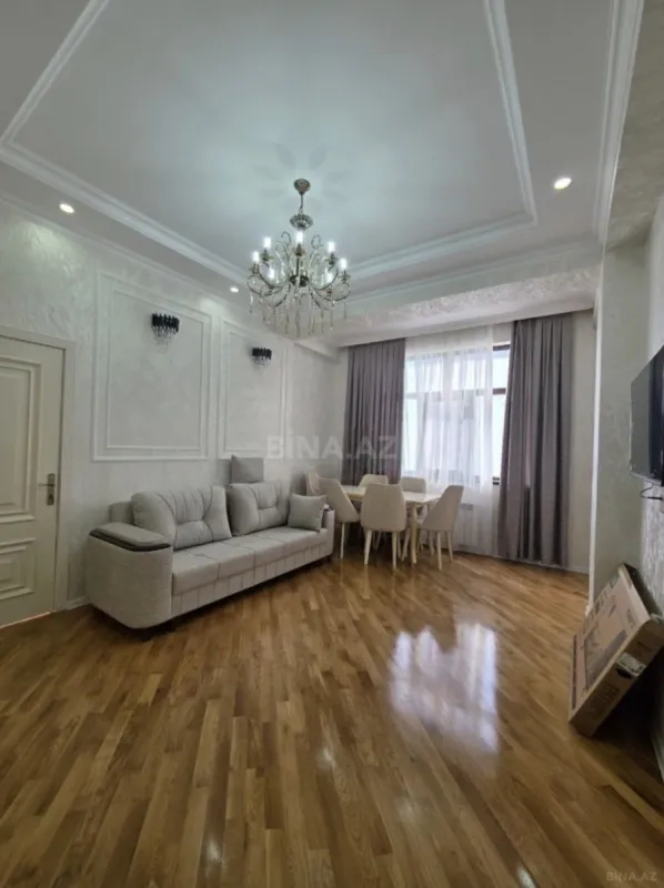Kirayə verilir 2 otaqlı mənzil 65 m²