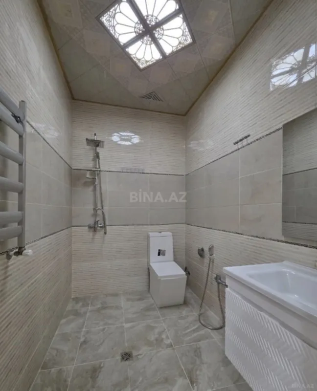 Kirayə verilir 2 otaqlı mənzil 65 m²