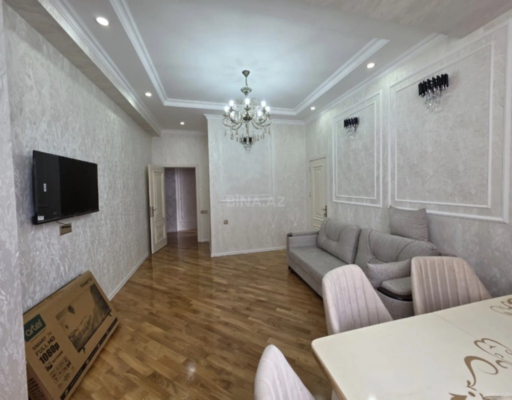 Kirayə verilir 2 otaqlı mənzil 65 m²