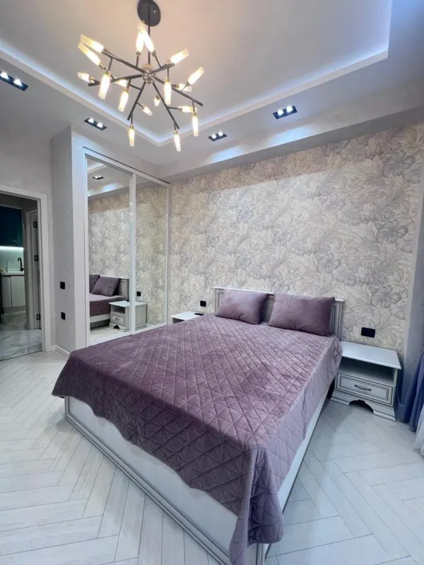 Kirayə verilir 2 otaqlı mənzil 72 m²