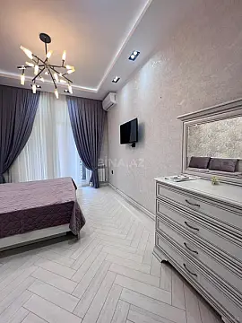 Kirayə verilir 2 otaqlı mənzil 72 m²
