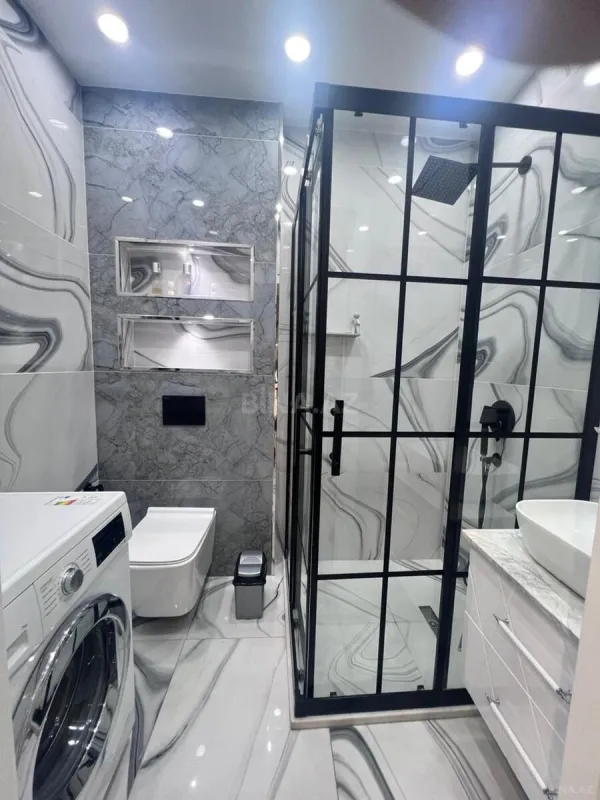 Kirayə verilir 2 otaqlı mənzil 72 m²