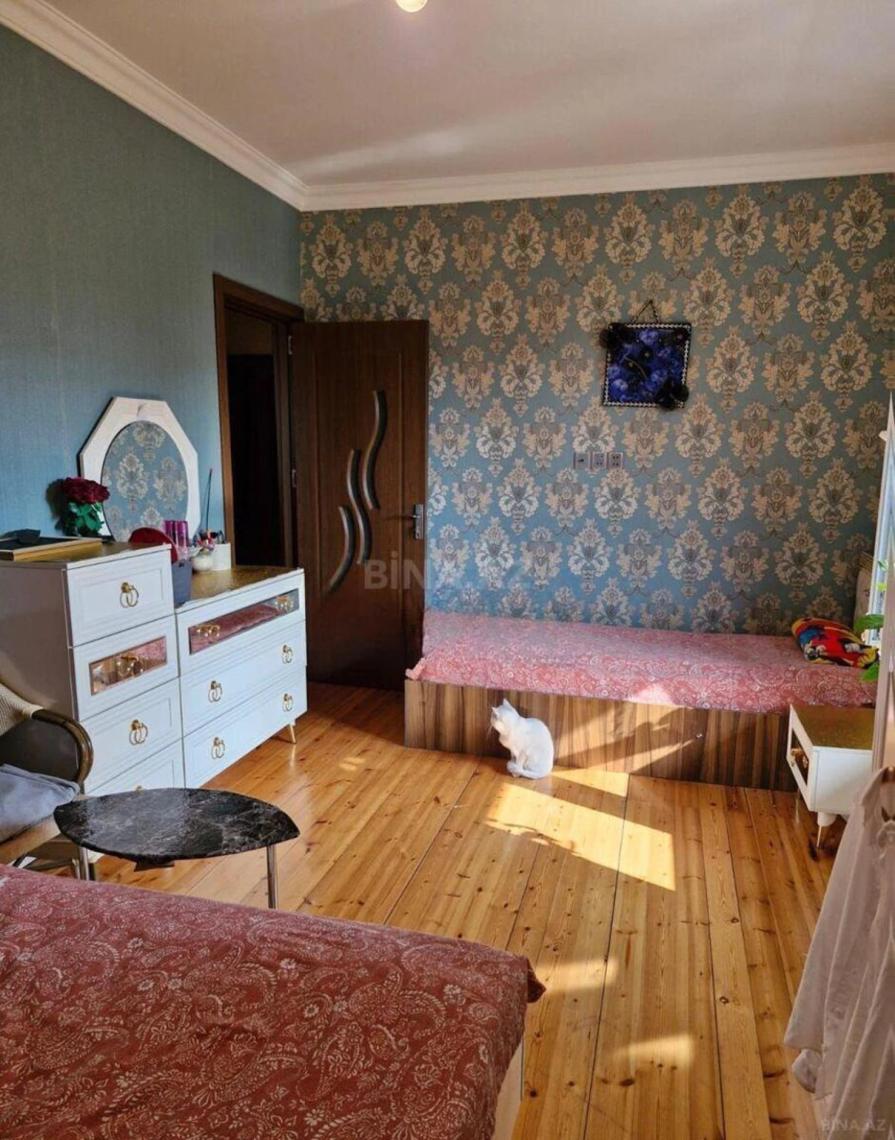 Satılır 2 otaqlı mənzil 72 m²