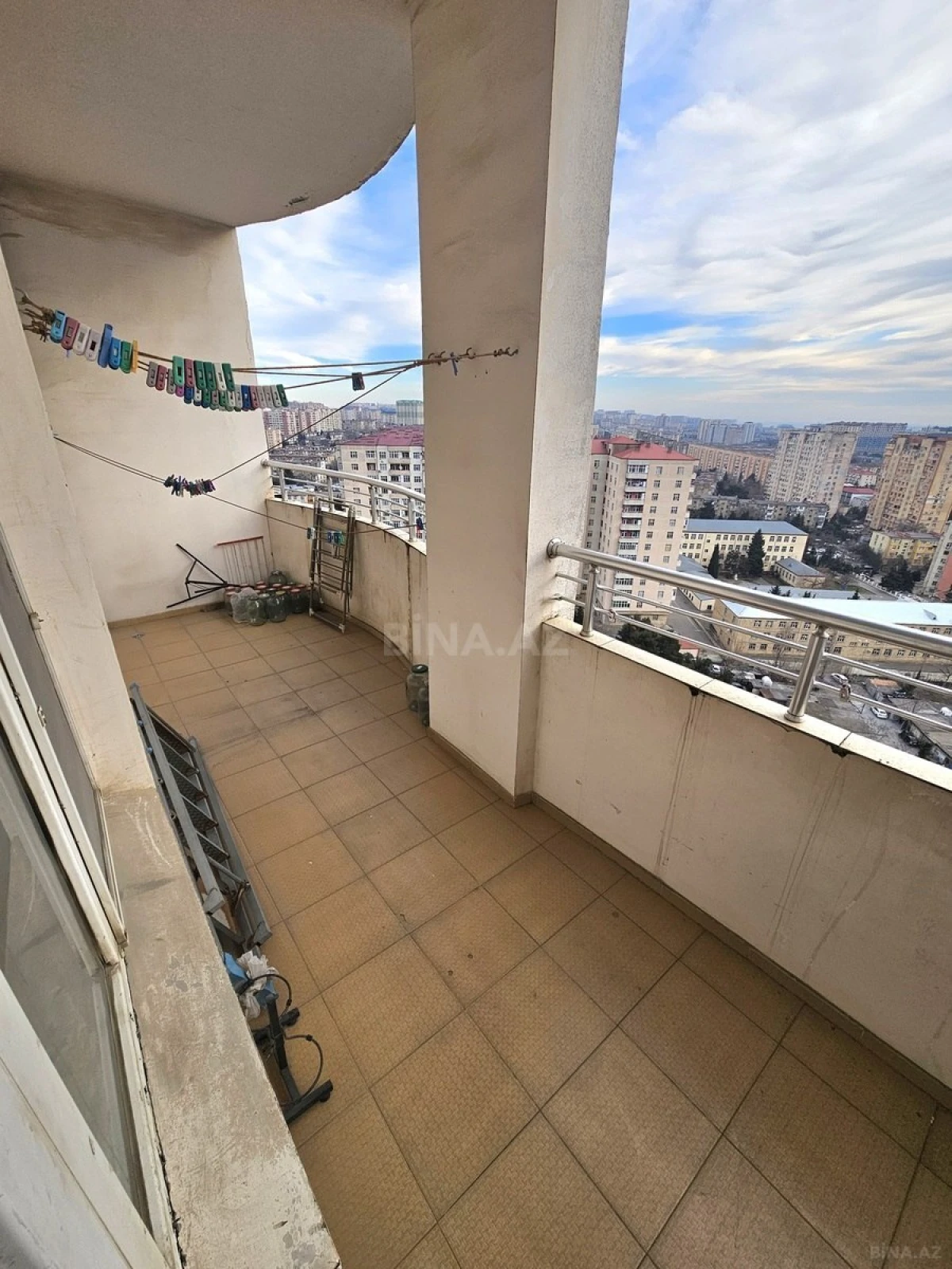 Satılır 3 otaqlı mənzil 86 m²