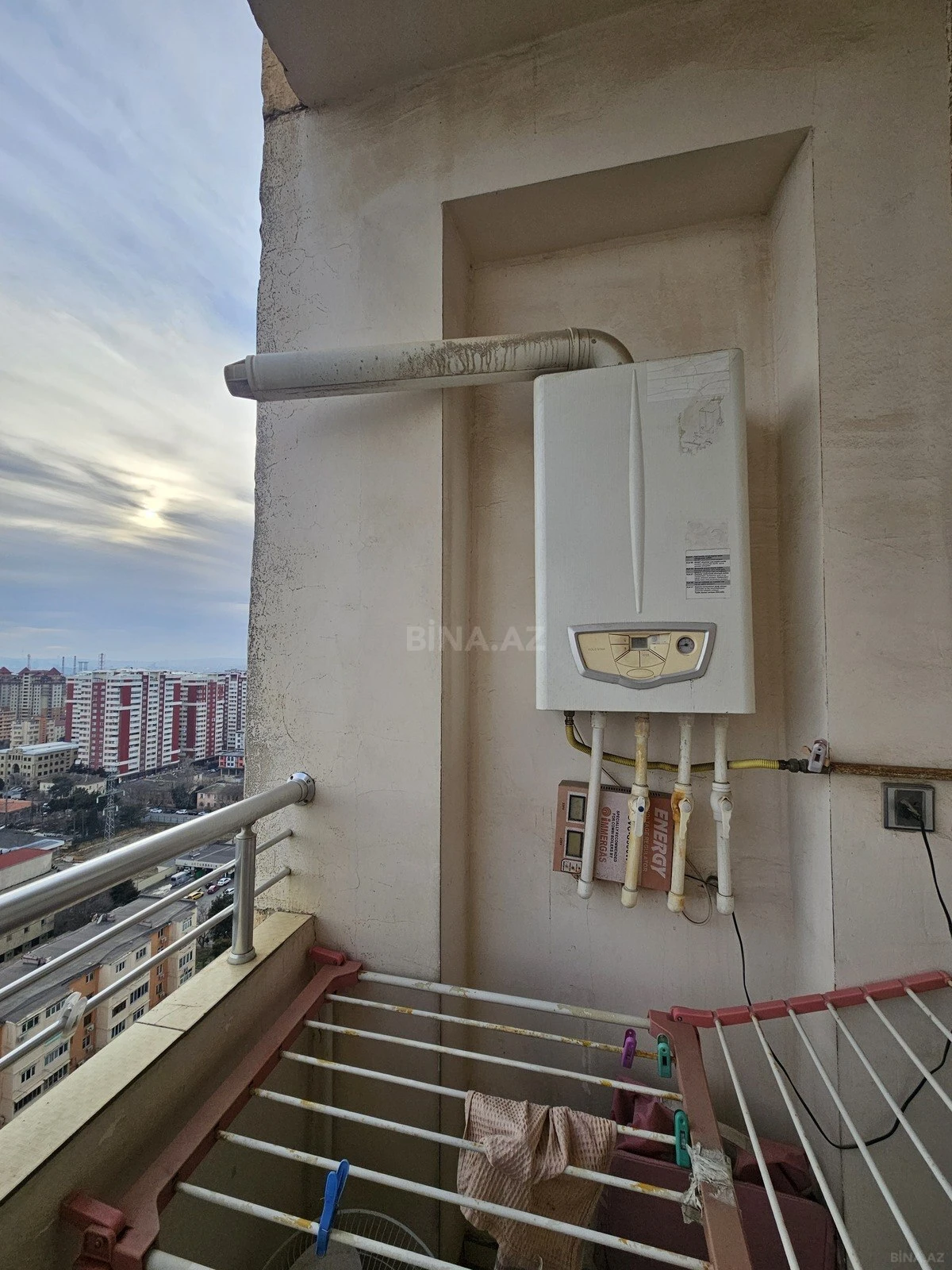 Satılır 3 otaqlı mənzil 86 m²