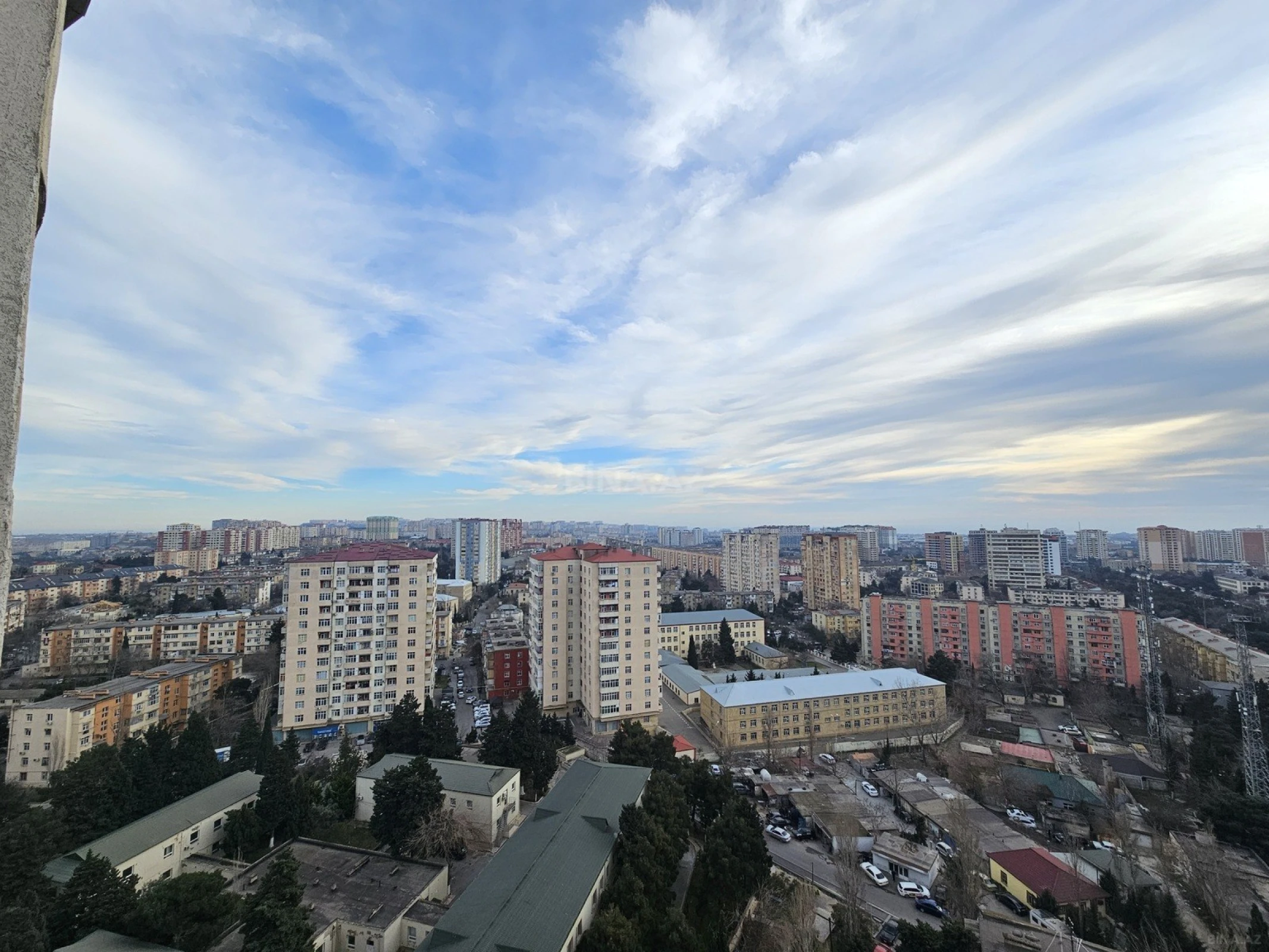 Satılır 3 otaqlı mənzil 86 m²