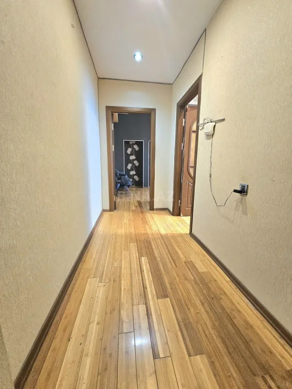 Satılır 3 otaqlı mənzil 86 m²