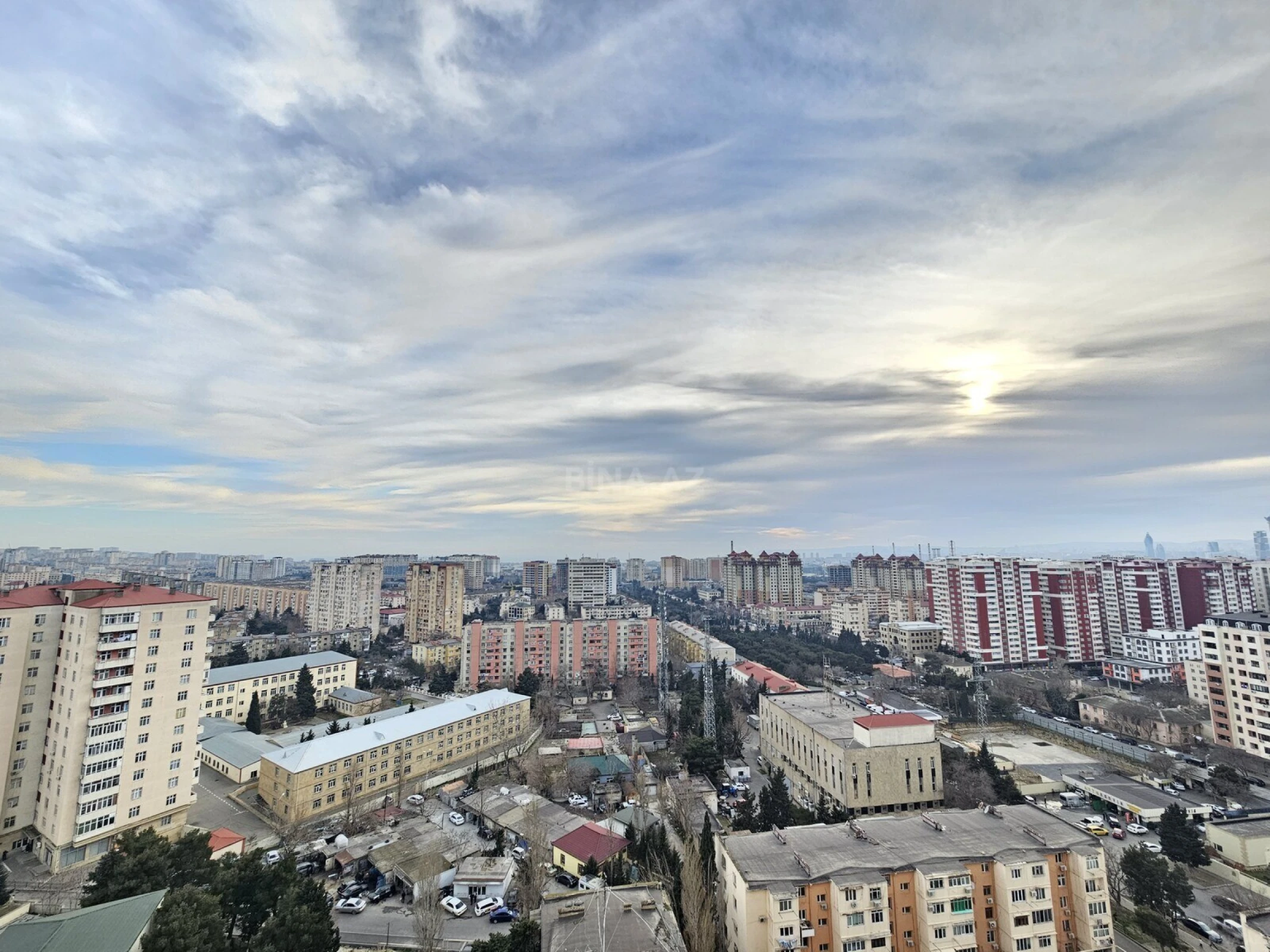 Satılır 3 otaqlı mənzil 86 m²