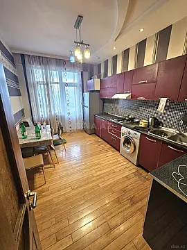 Satılır 3 otaqlı mənzil 86 m²