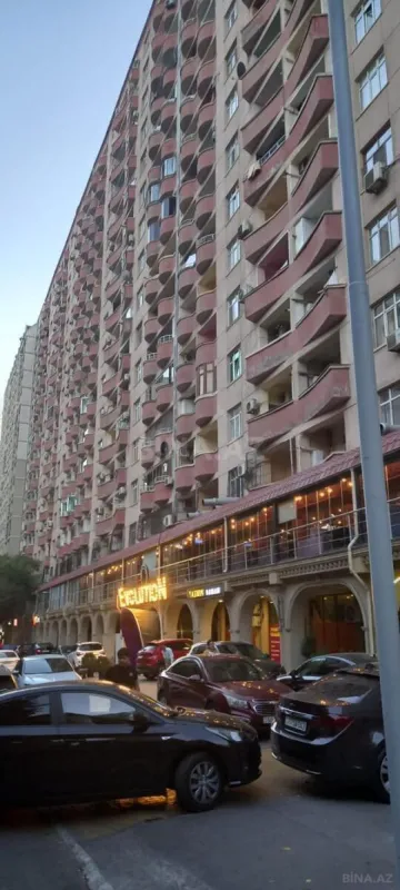 Kirayə verilir 2 otaqlı mənzil 52 m²