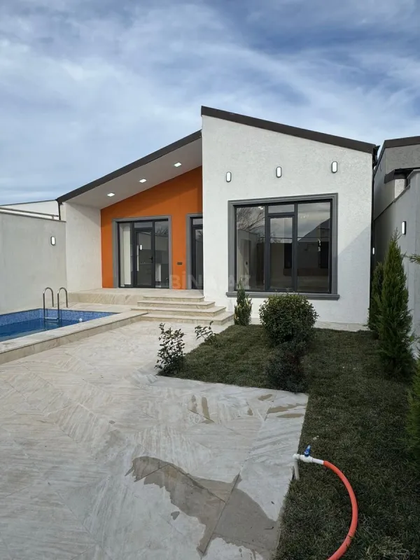 Satılır 4 otaqlı həyət evi 150 m²