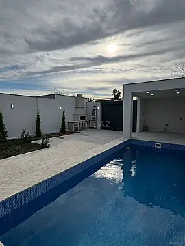 Satılır 4 otaqlı həyət evi 150 m²