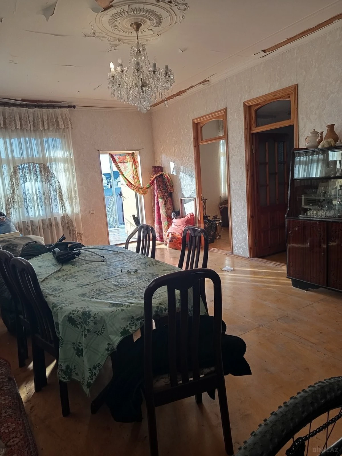 Satılır 6 otaqlı həyət evi 161 m²