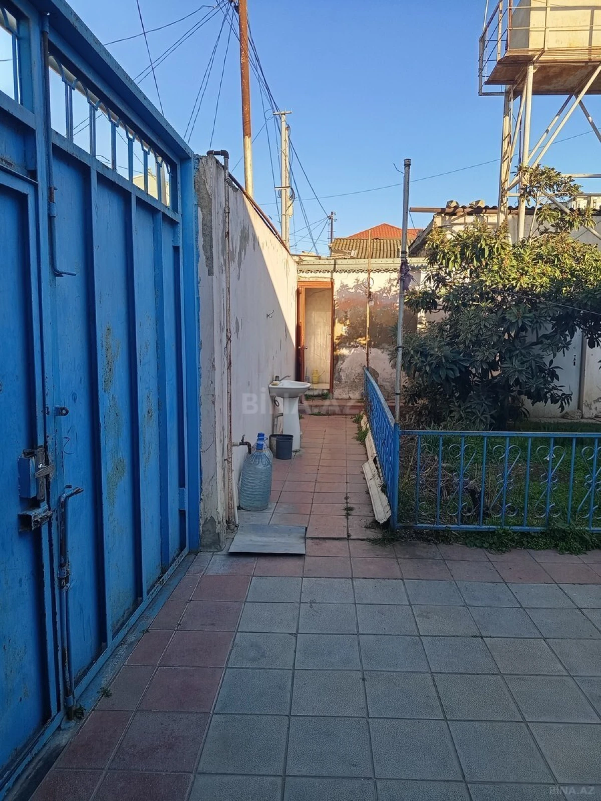 Satılır 6 otaqlı həyət evi 161 m²
