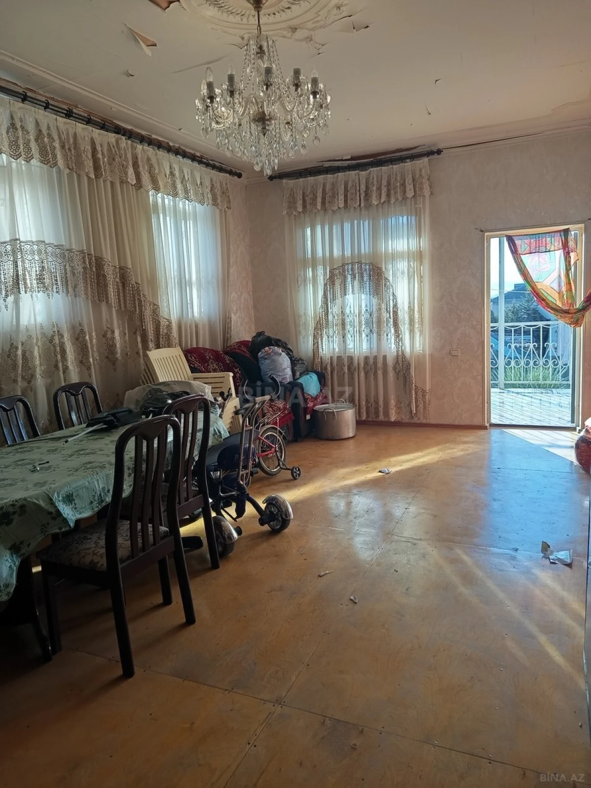 Satılır 6 otaqlı həyət evi 161 m²