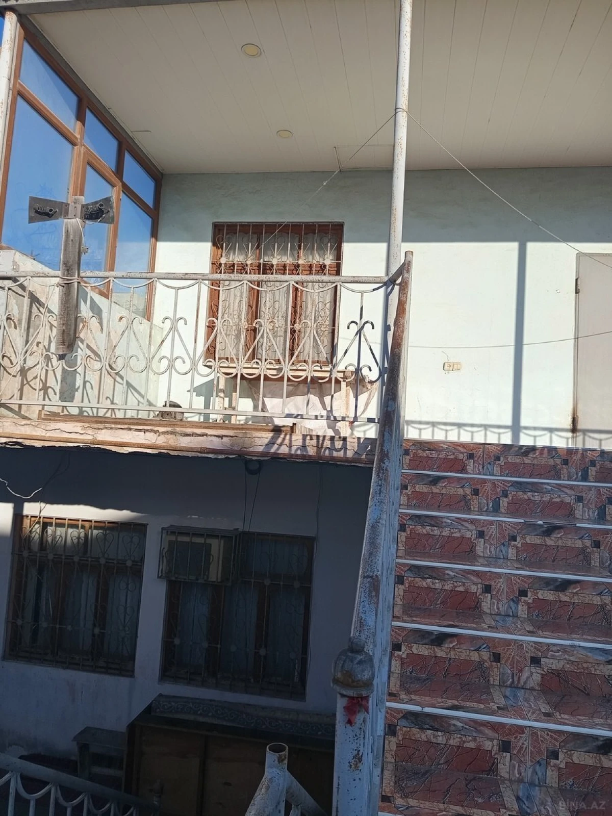 Satılır 6 otaqlı həyət evi 161 m²