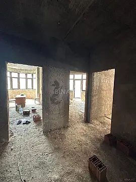 Satılır obyekt 90 m²