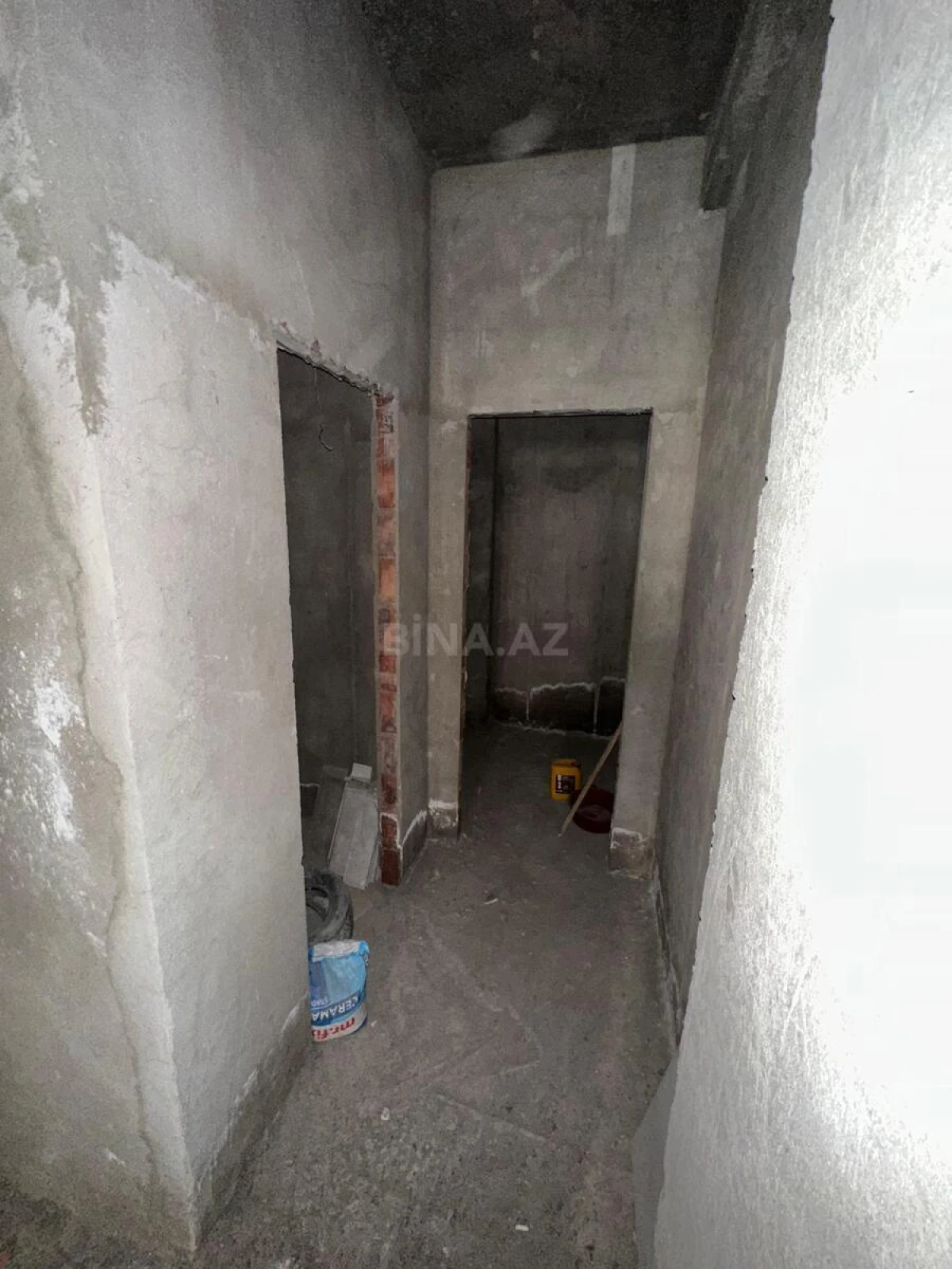 Satılır obyekt 90 m²