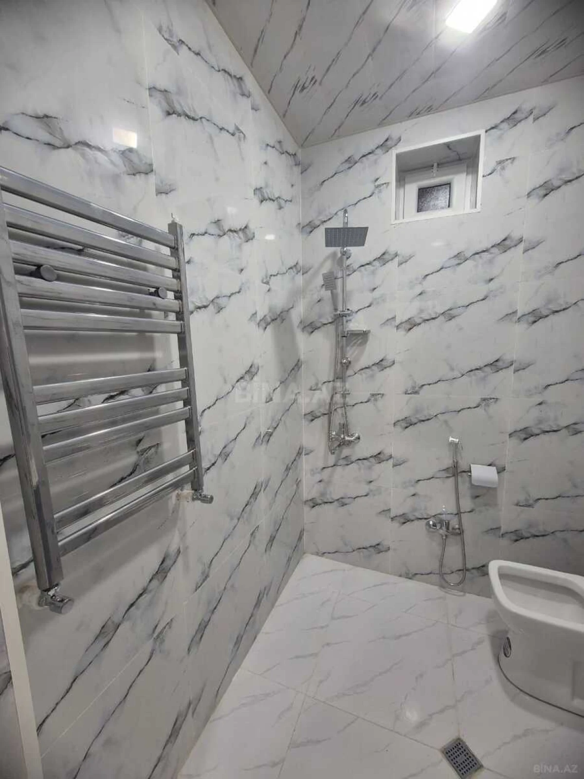Satılır 4 otaqlı həyət evi 110 m²