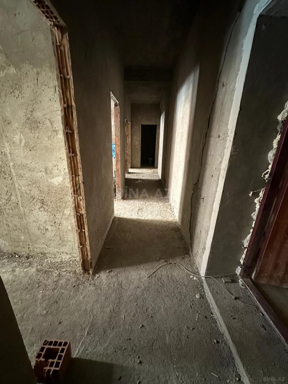 Satılır obyekt 80 m²