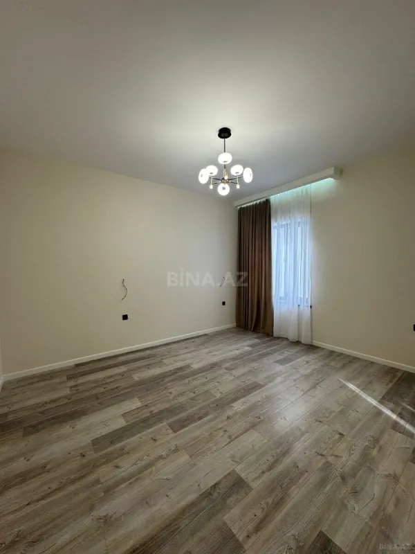 Satılır 4 otaqlı həyət evi 160 m²