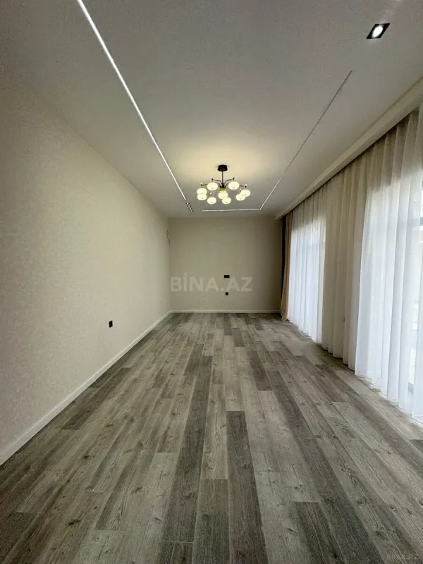 Satılır 4 otaqlı həyət evi 160 m²