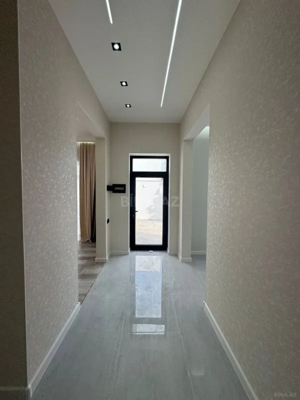 Satılır 4 otaqlı həyət evi 160 m²