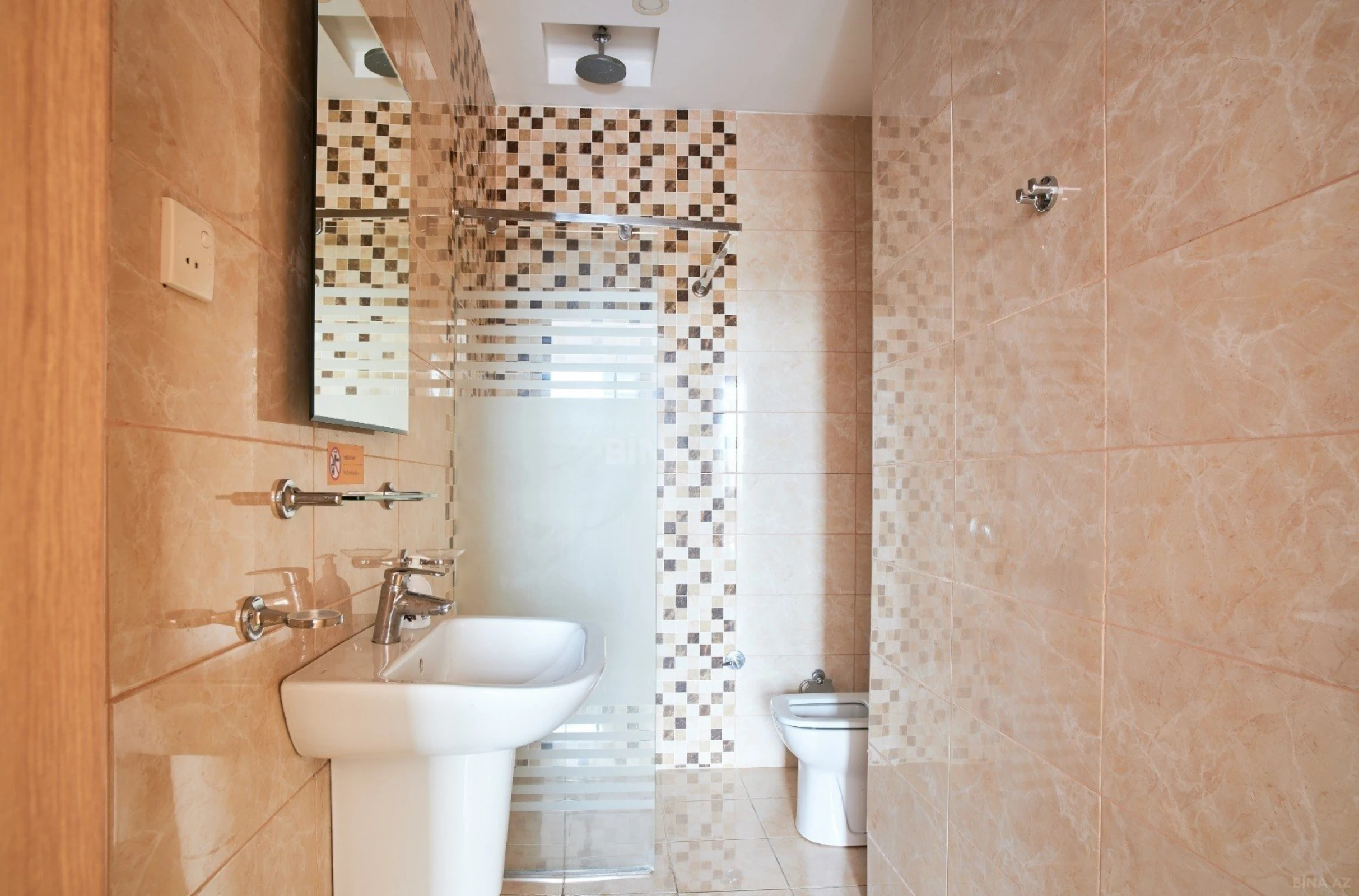 Kirayə verilir 3 otaqlı mənzil 110 m²