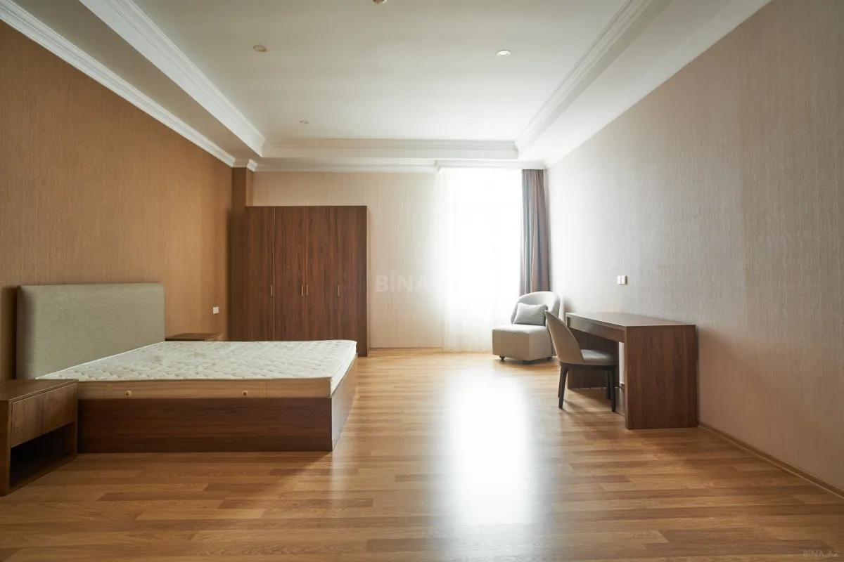 Kirayə verilir 3 otaqlı mənzil 110 m²