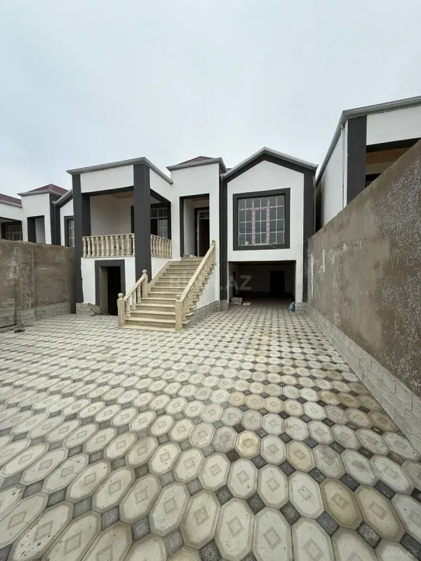 Satılır 3 otaqlı həyət evi 120 m²