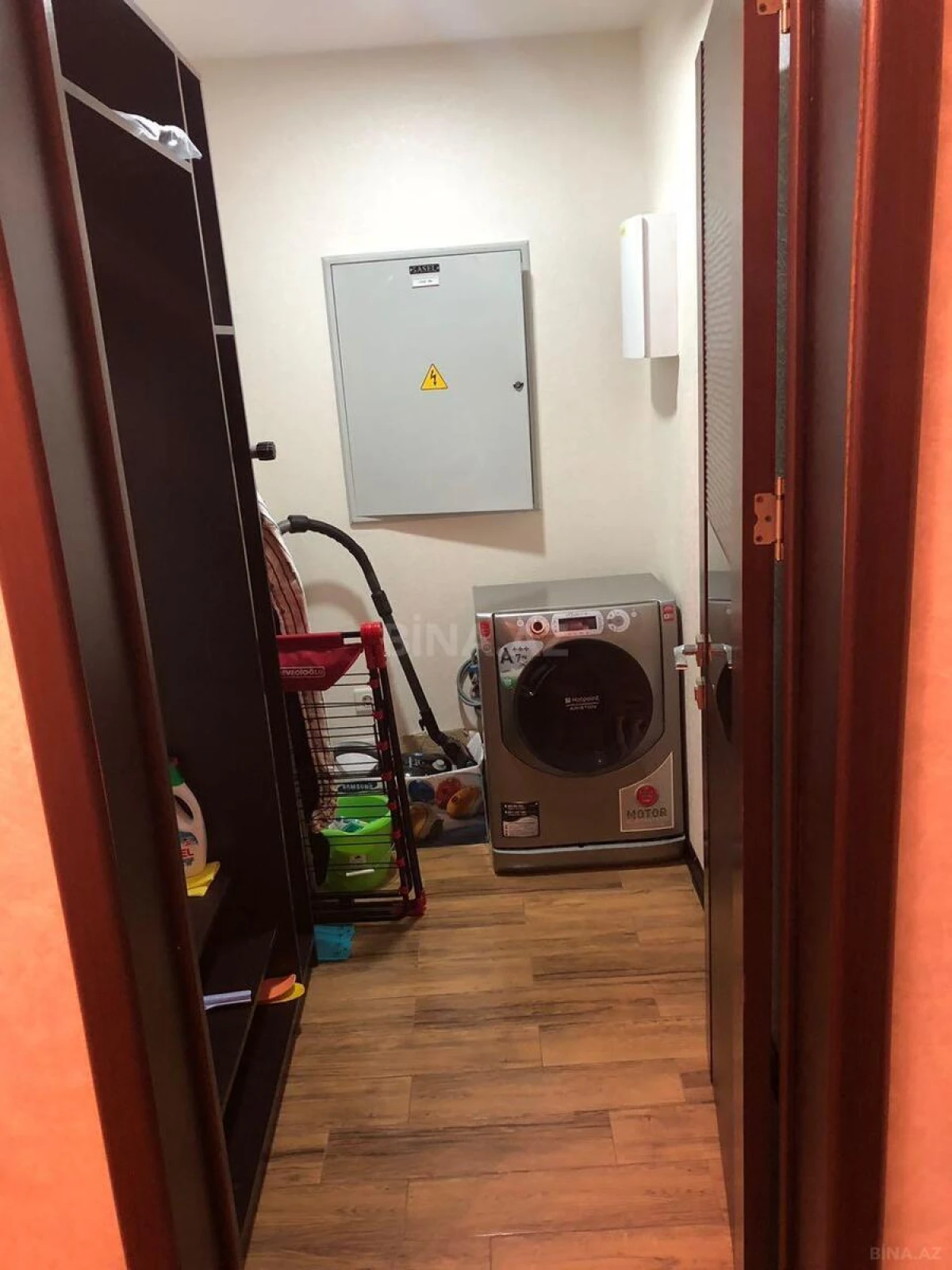 Kirayə verilir 2 otaqlı mənzil 95 m²