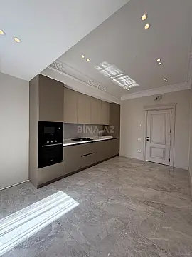 Satılır 3 otaqlı mənzil 127 m²