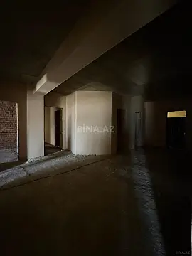 Satılır 5 otaqlı mənzil 300 m²