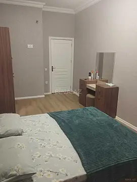 Kirayə verilir 2 otaqlı mənzil 72 m²