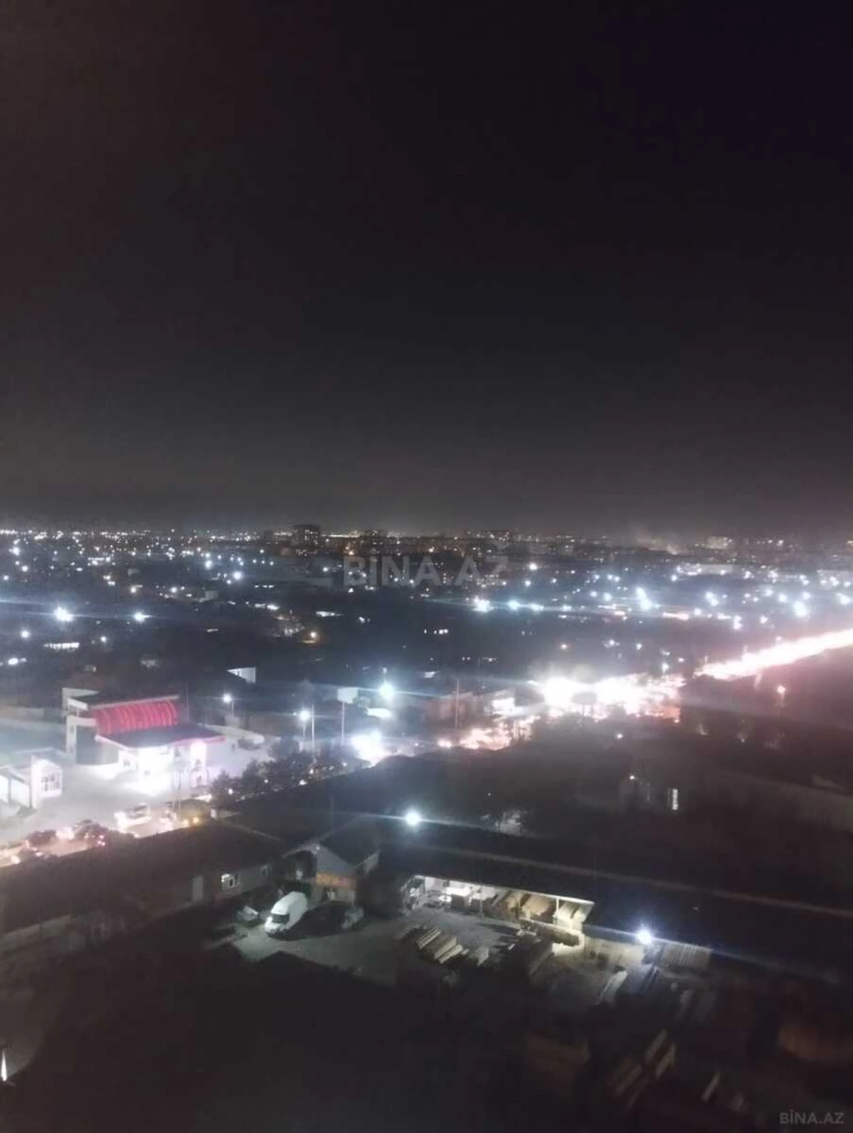 Kirayə verilir 2 otaqlı mənzil 72 m²