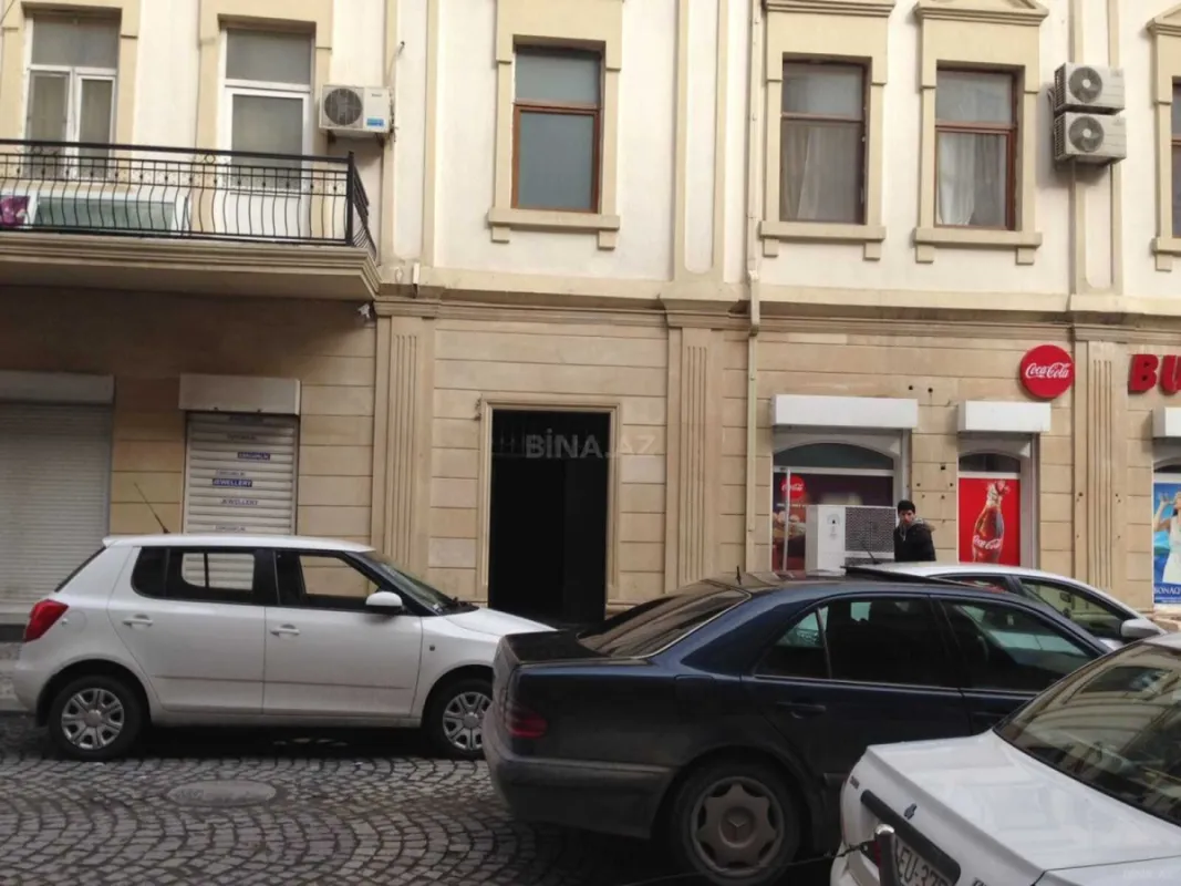 Kirayə verilir 1 otaqlı mənzil 40 m²