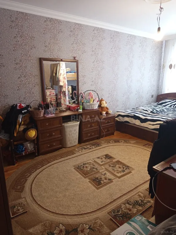 Satılır 3 otaqlı mənzil 70 m²